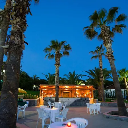 Hotel Fantasia Deluxe Kusadası