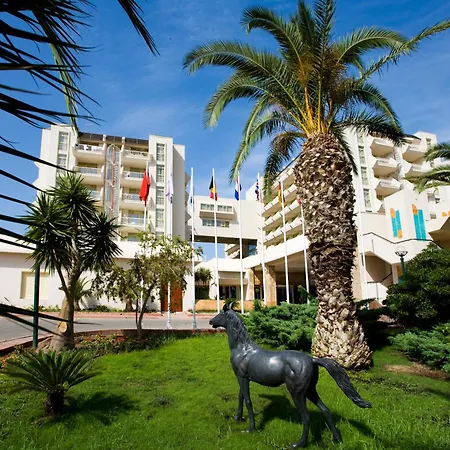 Hotel Fantasia Deluxe