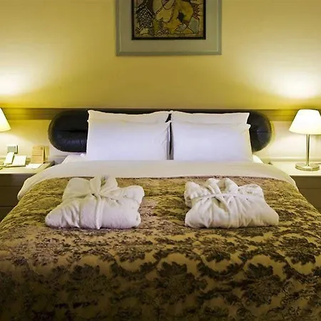 Fantasia Deluxe Hotel