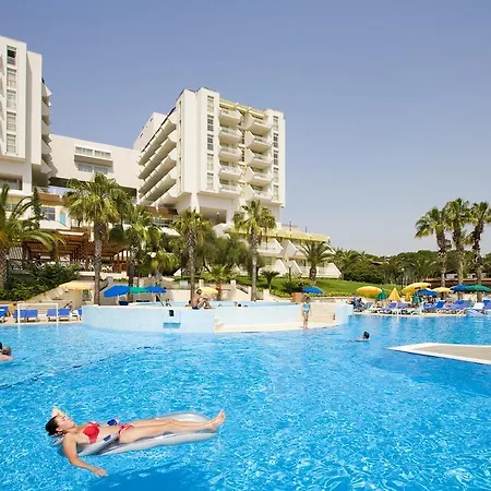 Fantasia Deluxe Hotel