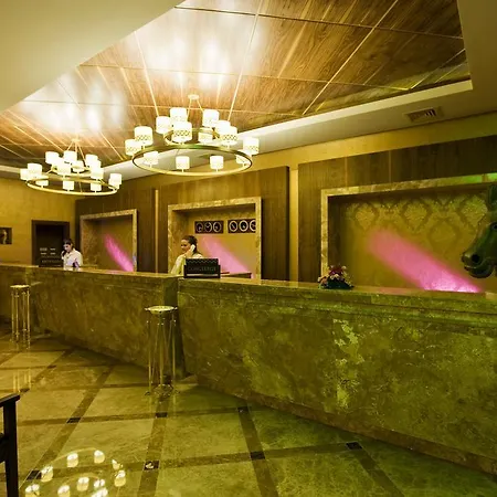 Fantasia Deluxe Hotel