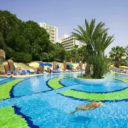 Fantasia Deluxe Hotel Kusadasi