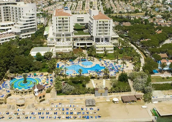 Szálloda Fantasia Deluxe 5*