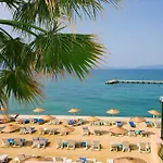 Hotel Fantasia Deluxe Kusadası