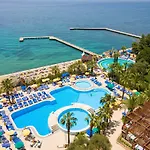 Fantasia Deluxe Hotel 5*