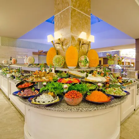 Fantasia Deluxe 5* Kusadasi