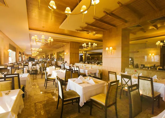 Hotel Fantasia Deluxe