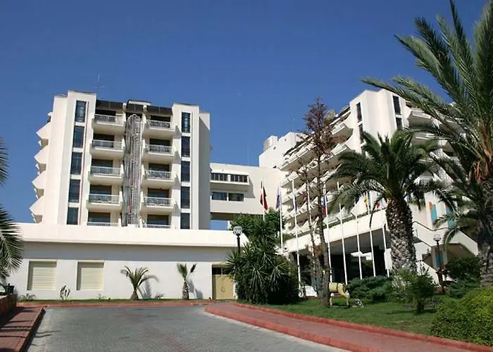 Fantasia Deluxe Hotel